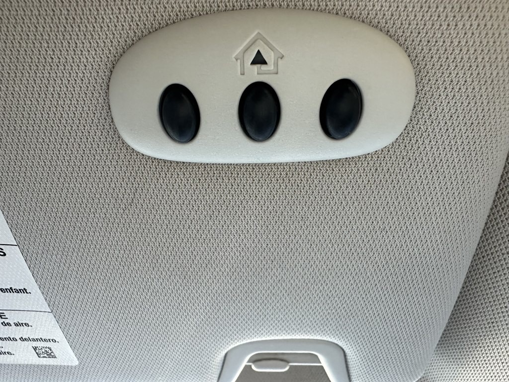 2022 Ford Edge Image 40