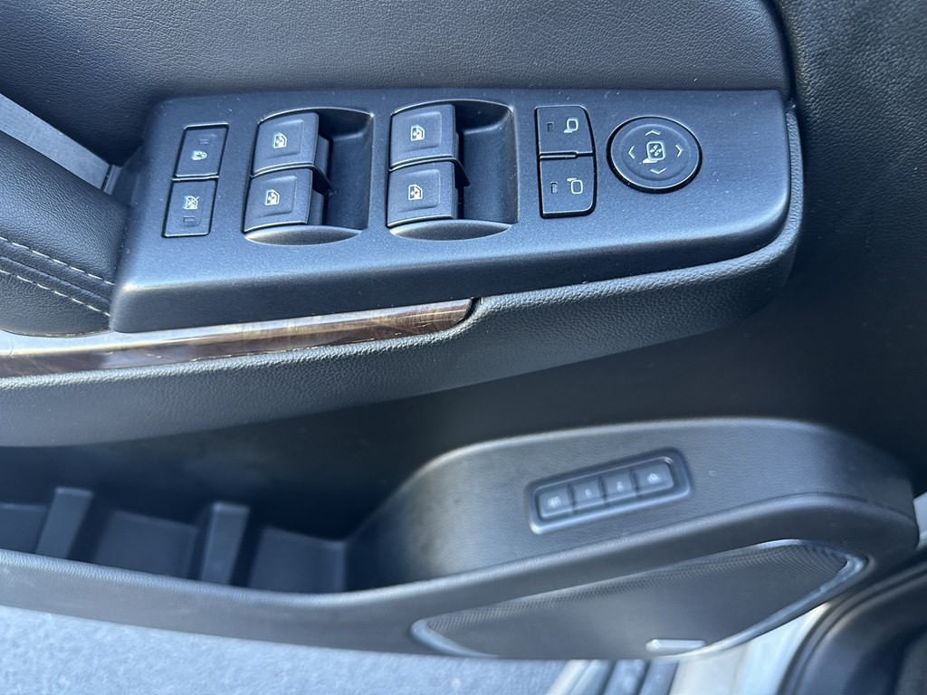 2019 Chevrolet Tahoe Image 14