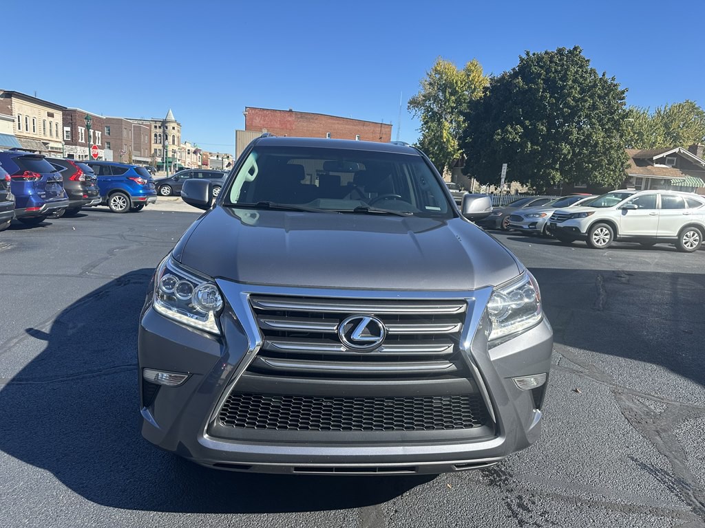 2018 Lexus GX Image 8