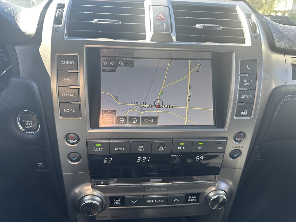 2018 Lexus GX Image 24