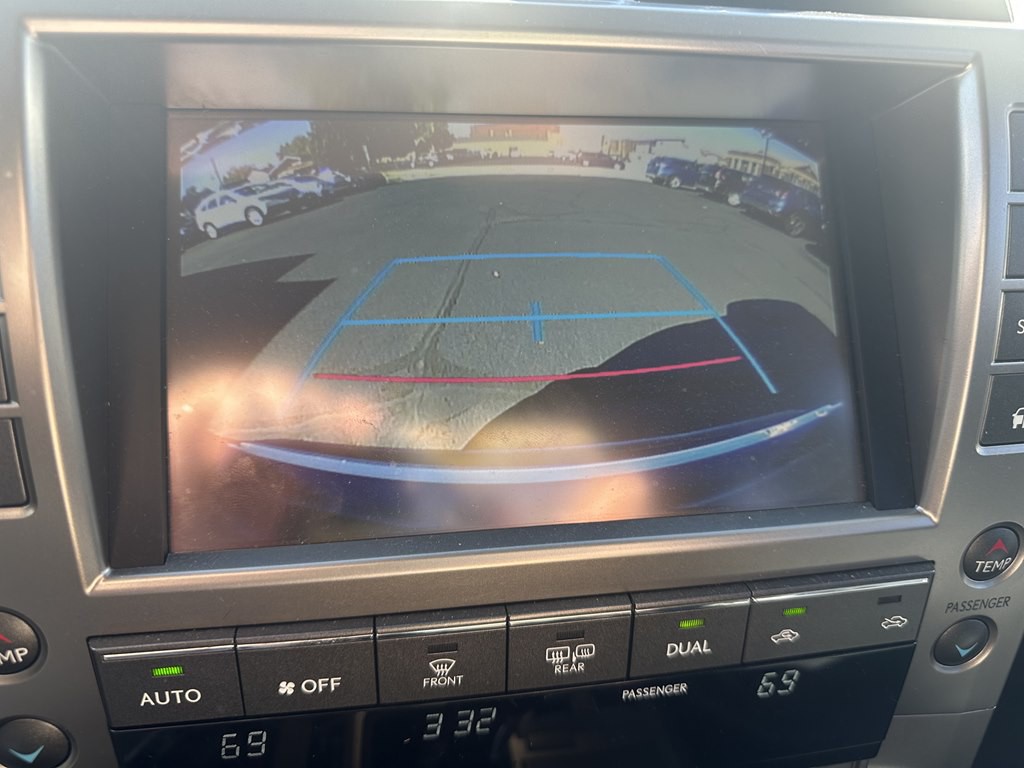 2018 Lexus GX Image 26