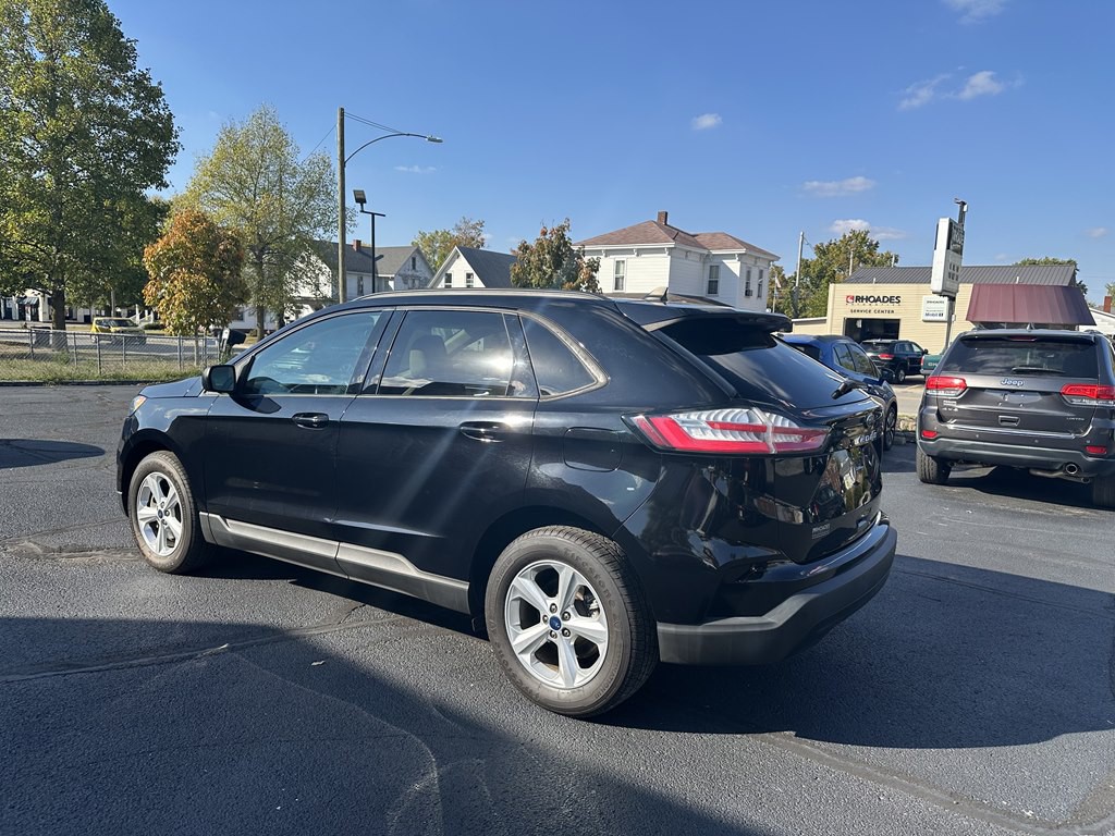 2021 Ford Edge Image 3