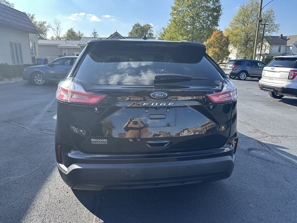 2021 Ford Edge Image 4