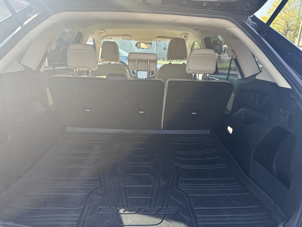 2021 Ford Edge Image 10
