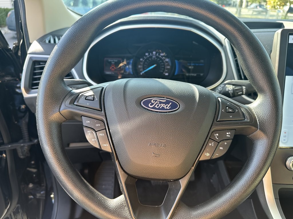 2021 Ford Edge Image 20