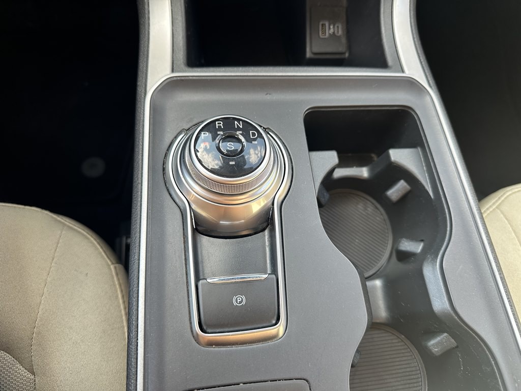 2021 Ford Edge Image 26