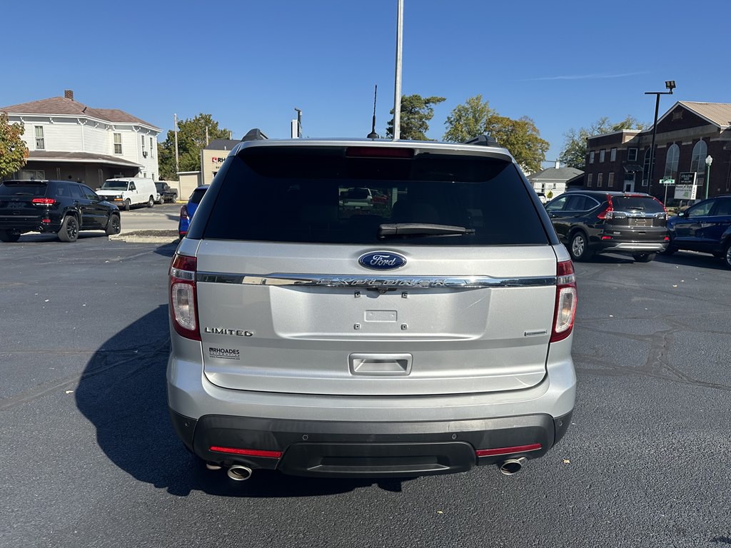 2015 Ford Explorer Image 4