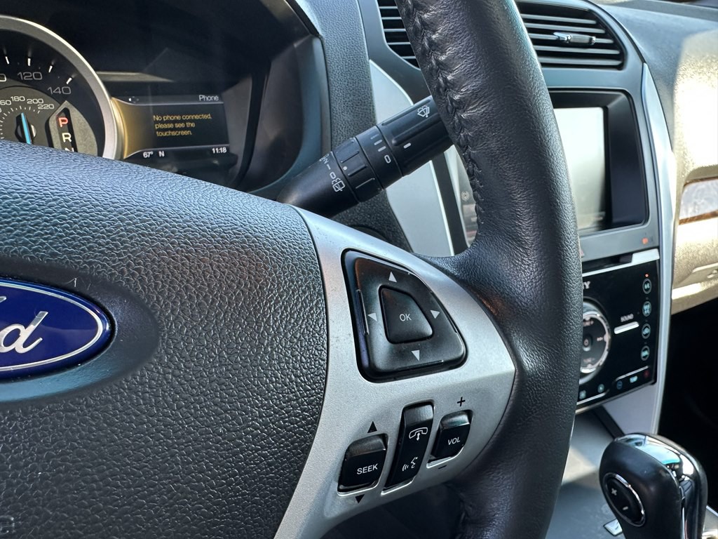 2015 Ford Explorer Image 18