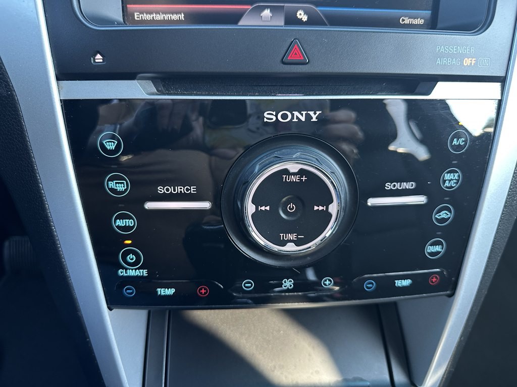2015 Ford Explorer Image 22