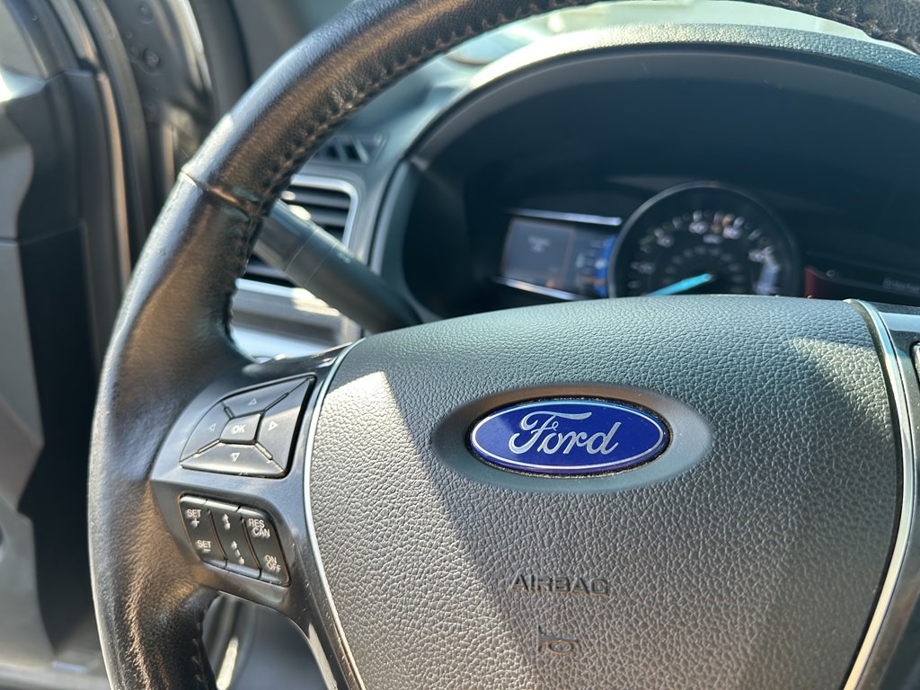 2016 Ford Explorer Image 20