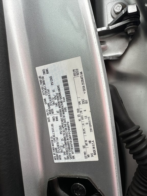 2015 Ford F-150 Image 13