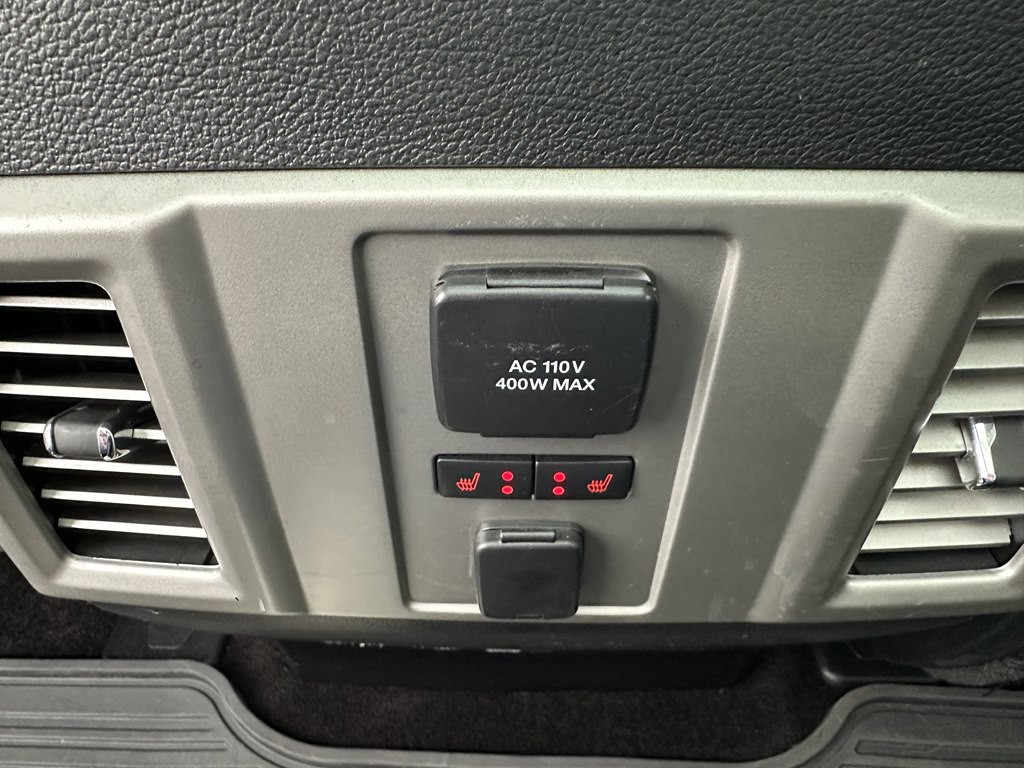 2015 Ford F-150 Image 32