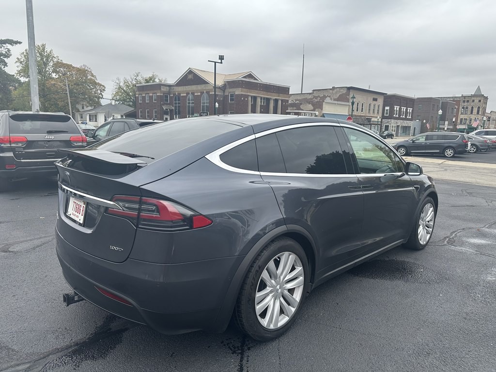 2018 Tesla Model X Image 5