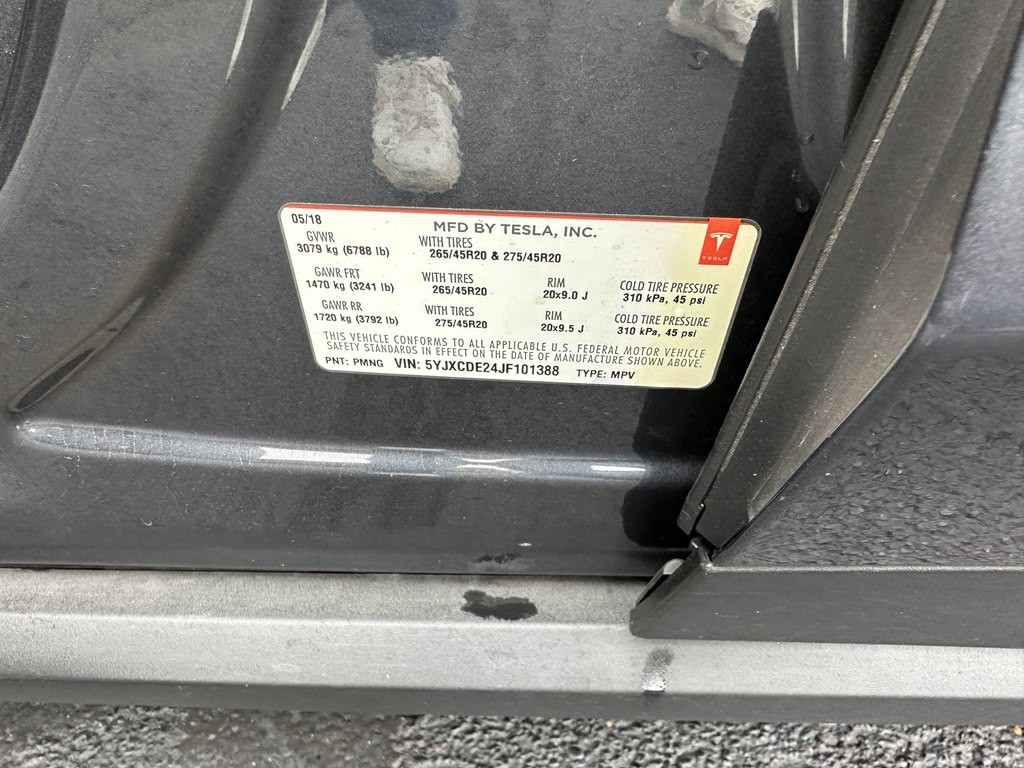 2018 Tesla Model X Image 15