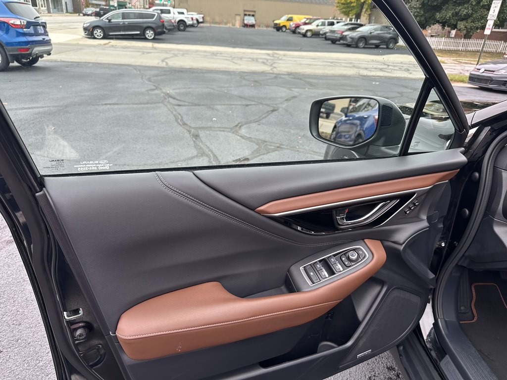 2022 Subaru Outback Image 13