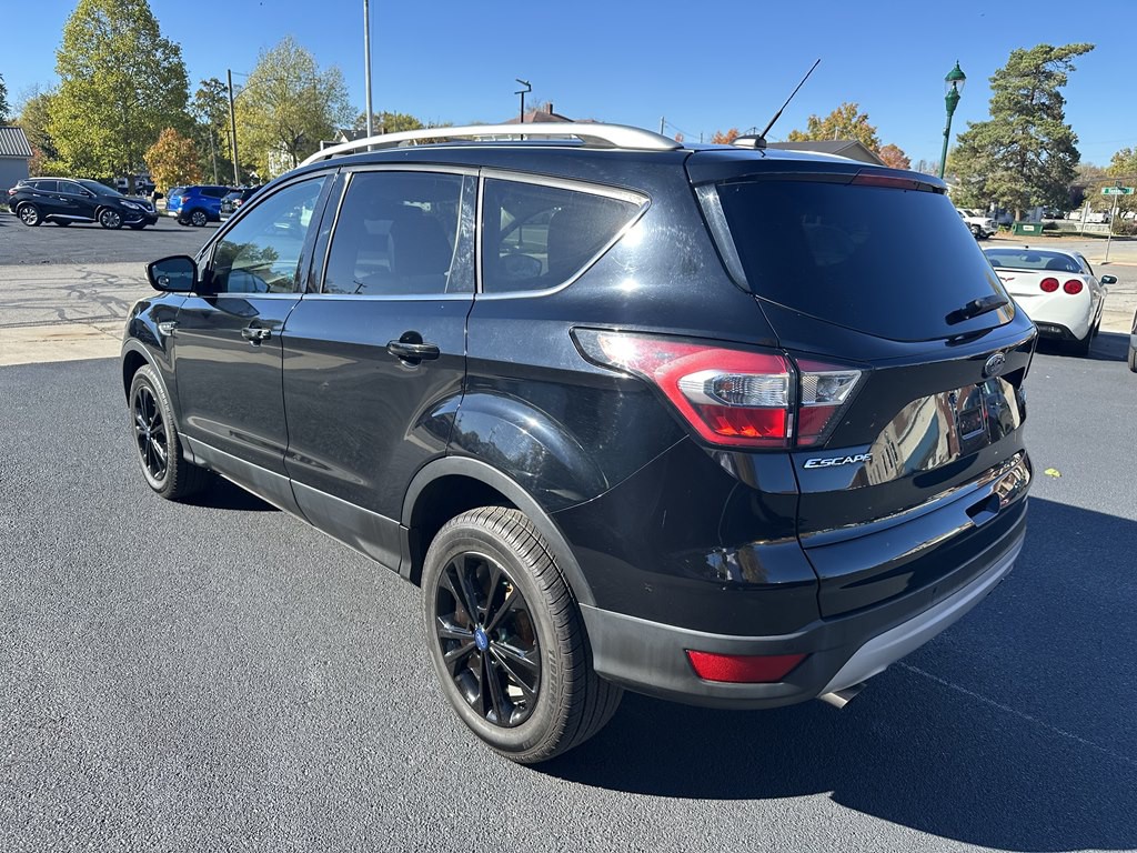 2017 Ford Escape Image 3