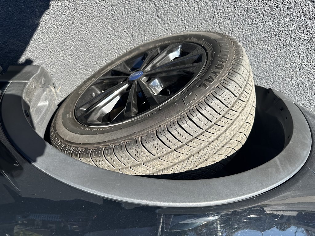 2017 Ford Escape Image 12