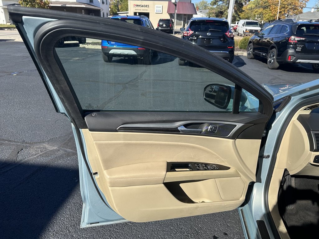 2014 Ford Fusion Image 13