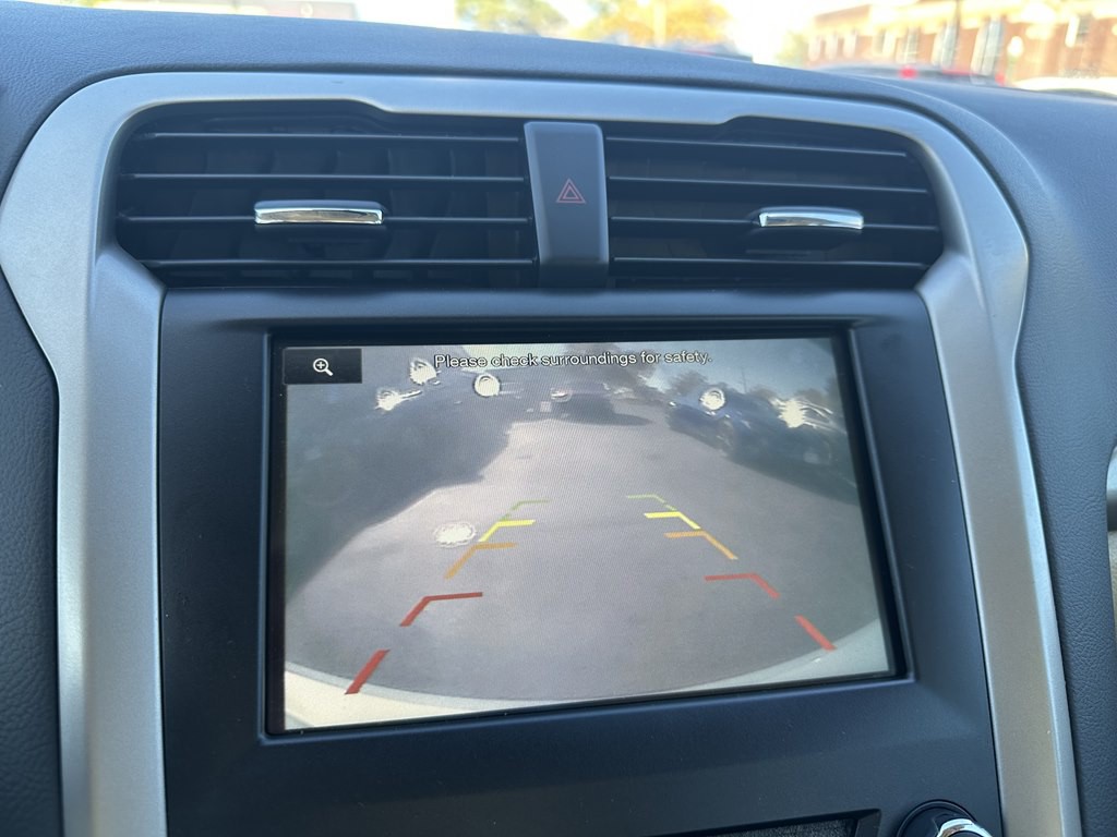 2014 Ford Fusion Image 23
