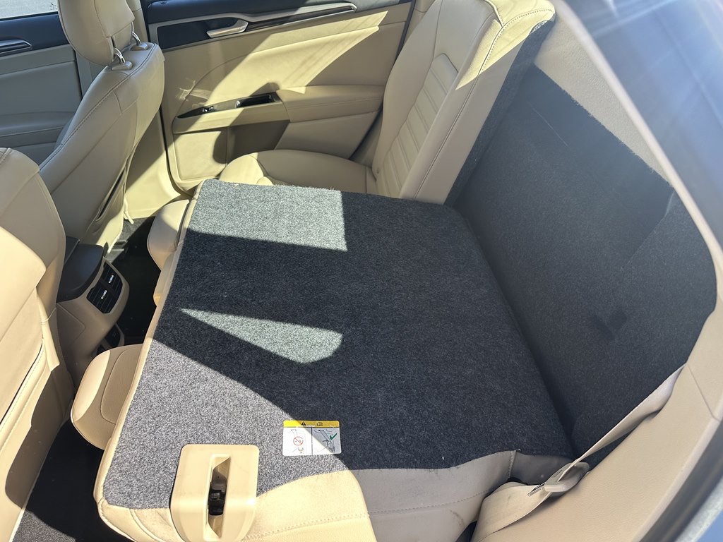 2014 Ford Fusion Image 32