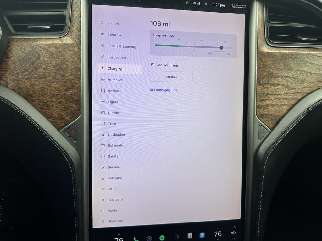 2020 Tesla Model S Image 24
