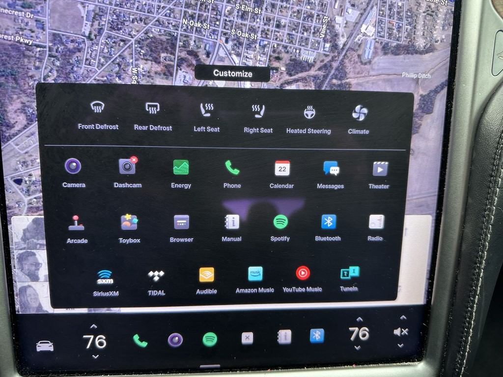 2020 Tesla Model S Image 41