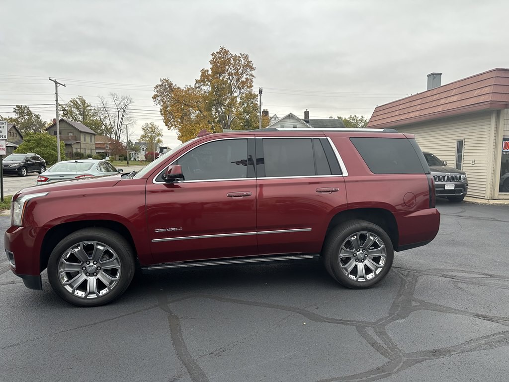2016 GMC Yukon Image 2