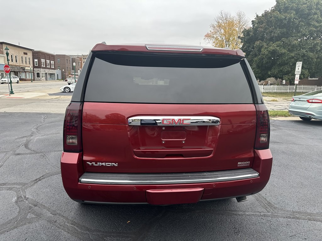 2016 GMC Yukon Image 4