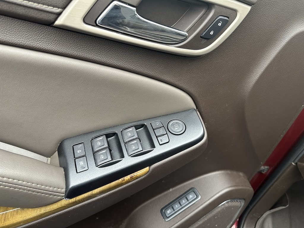 2016 GMC Yukon Image 16