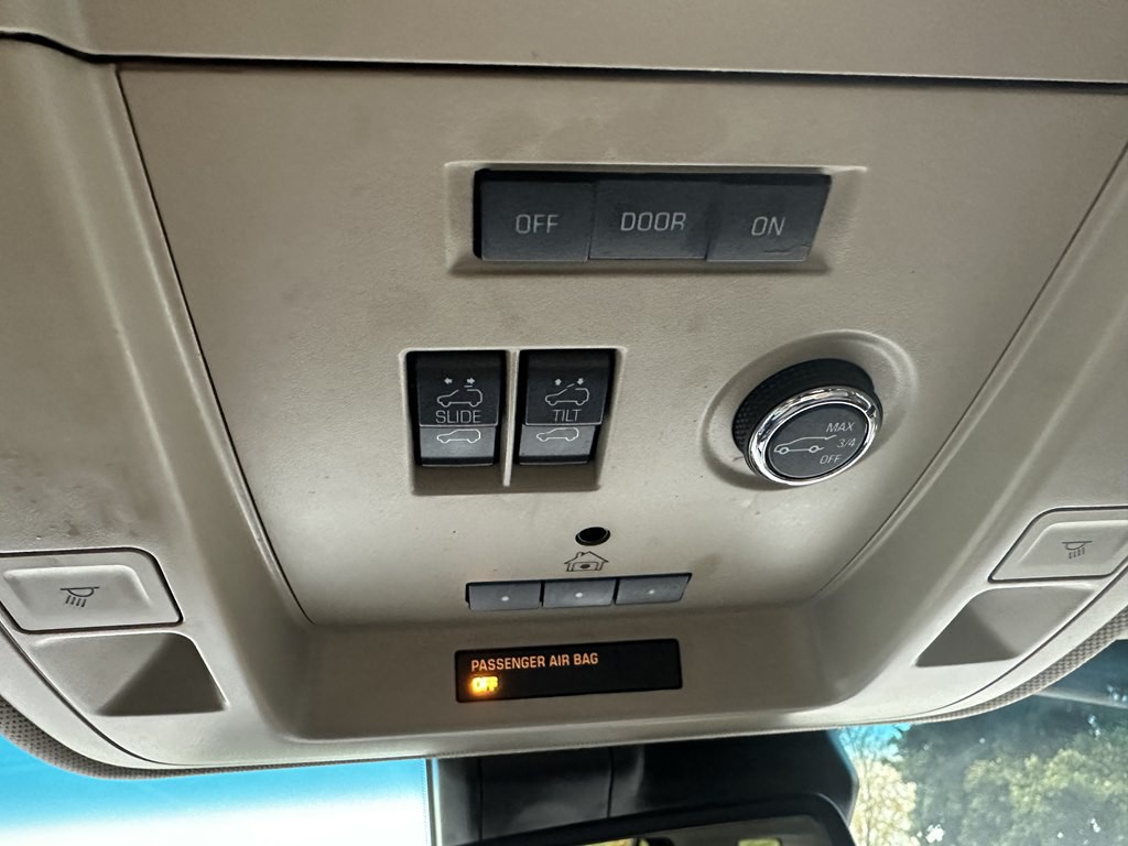 2016 GMC Yukon Image 29