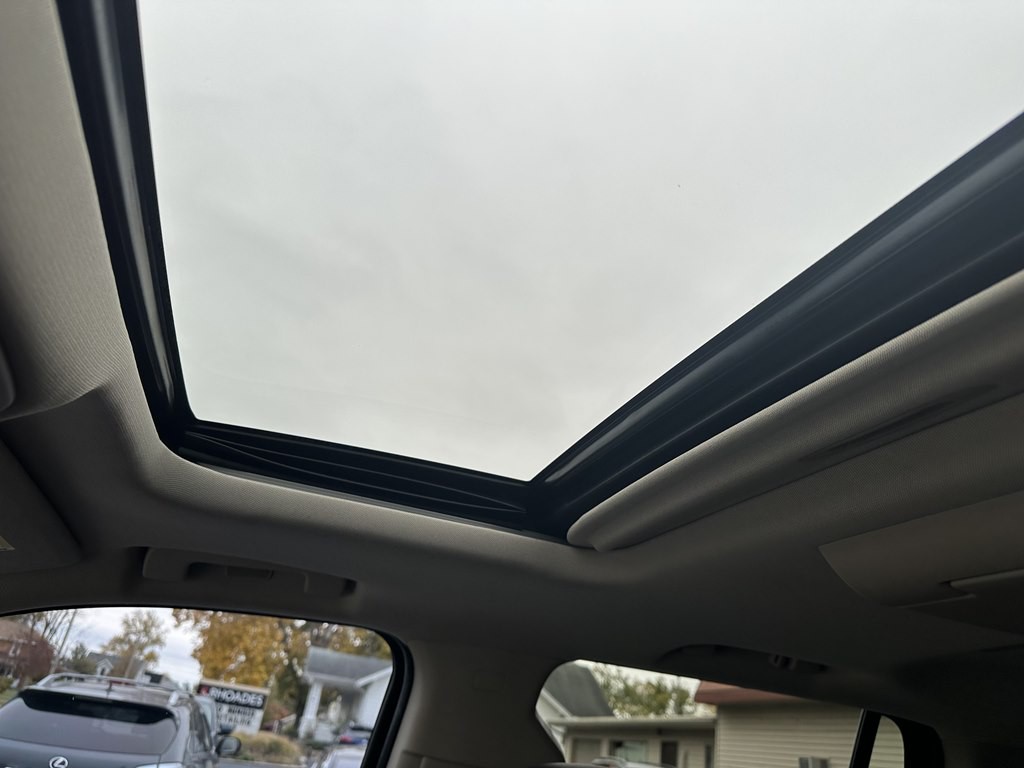 2016 GMC Yukon Image 30