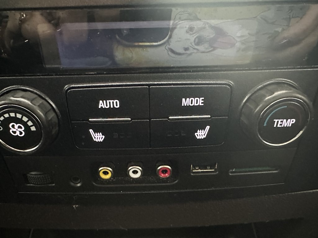 2016 GMC Yukon Image 36