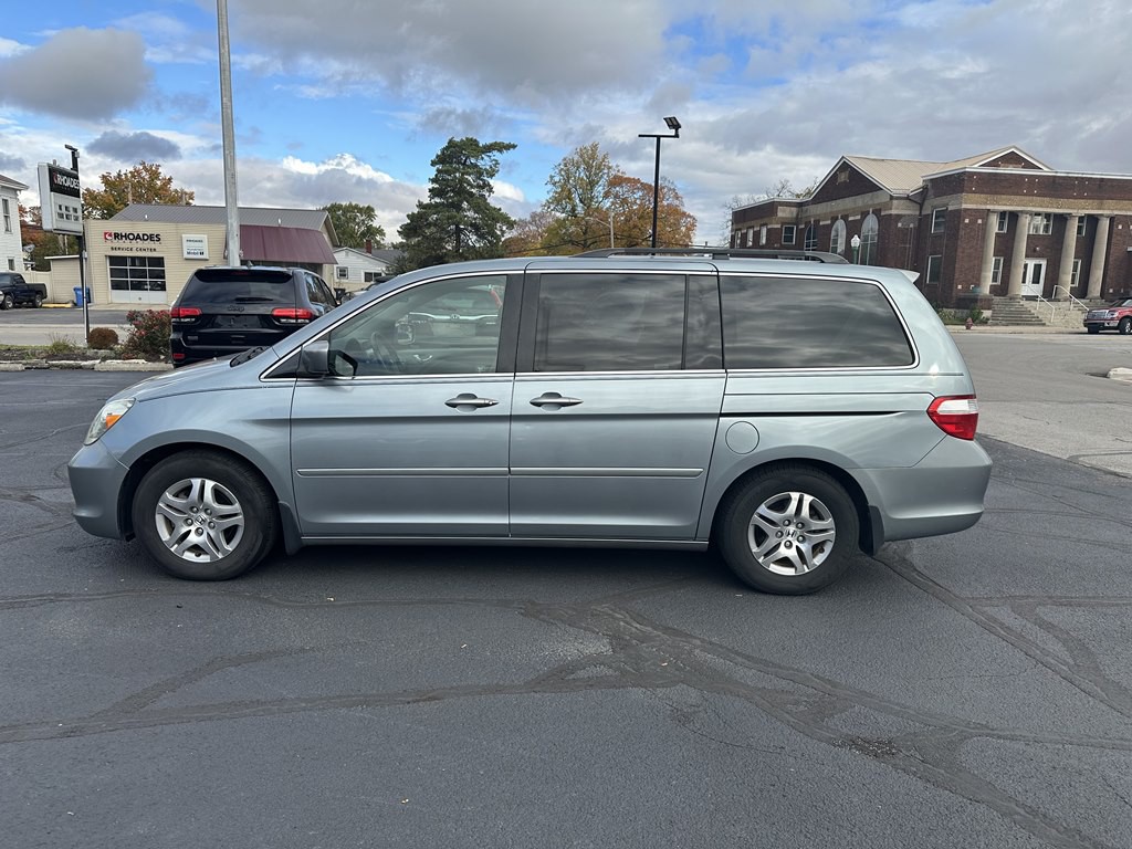 2006 Honda Odyssey Image 2