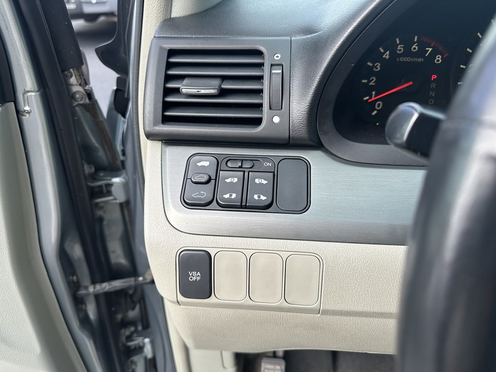 2006 Honda Odyssey Image 19
