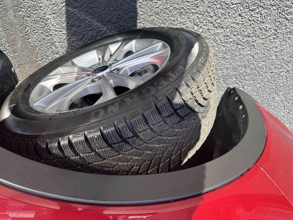 2017 Ford Escape Image 12