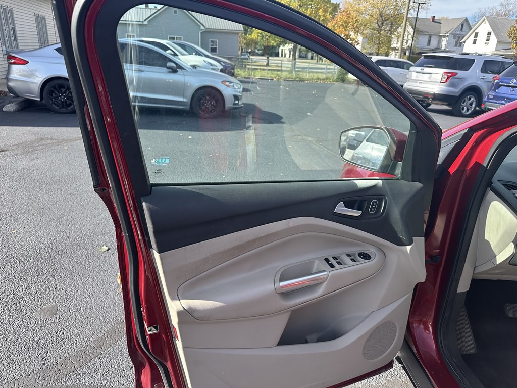 2017 Ford Escape Image 13