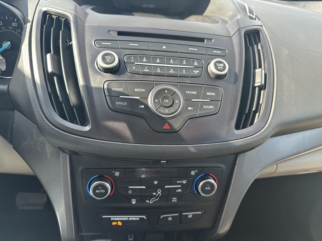 2017 Ford Escape Image 22