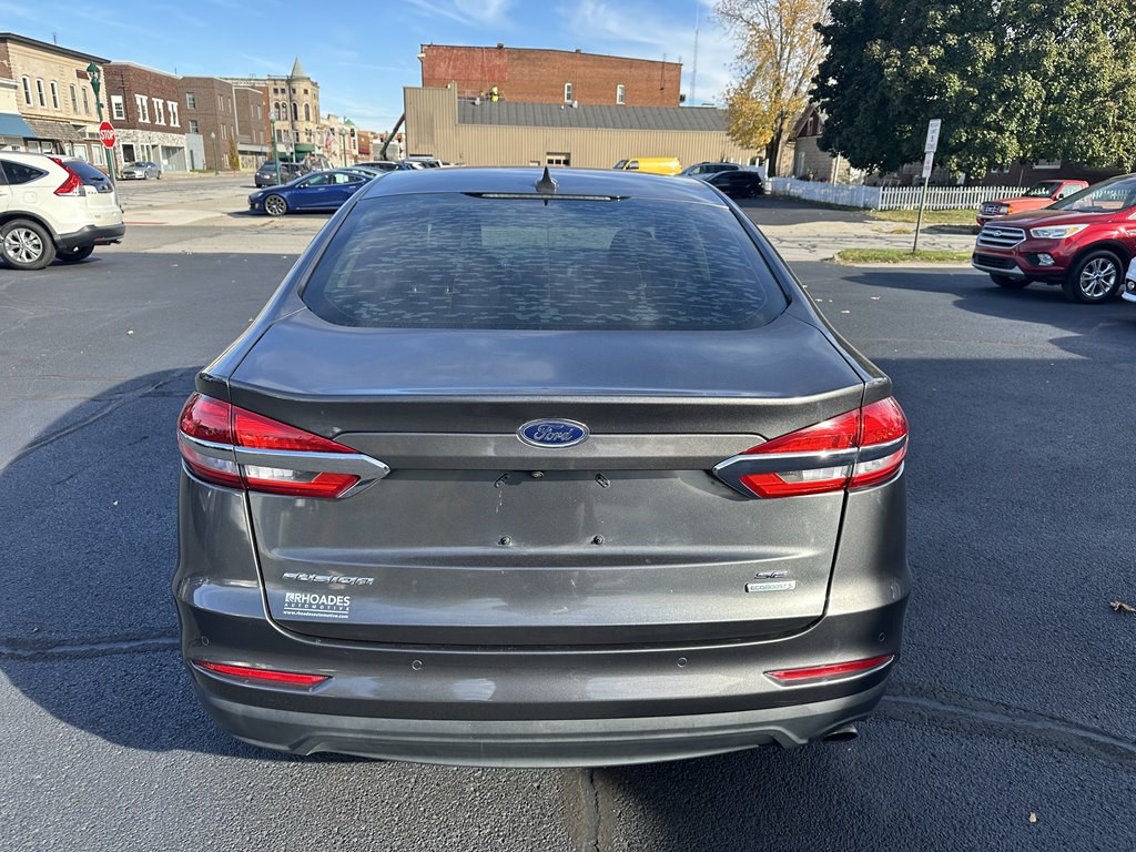 2020 Ford Fusion Image 4