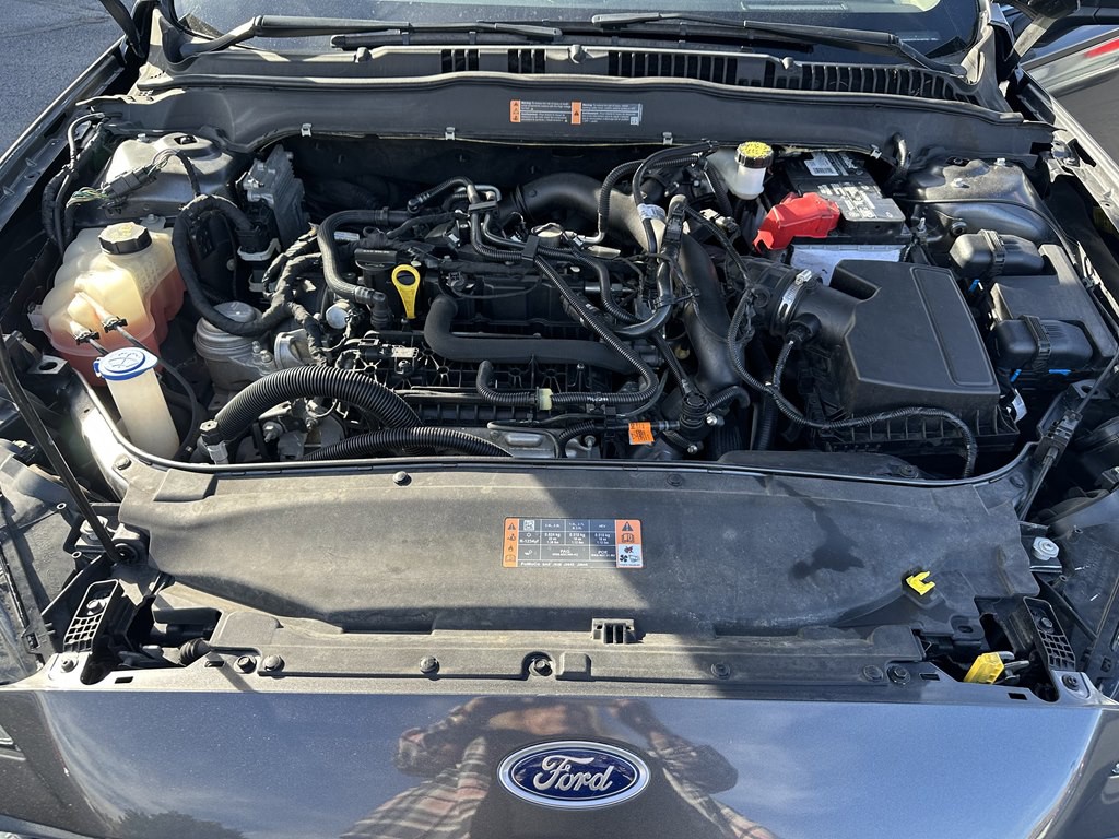 2020 Ford Fusion Image 9