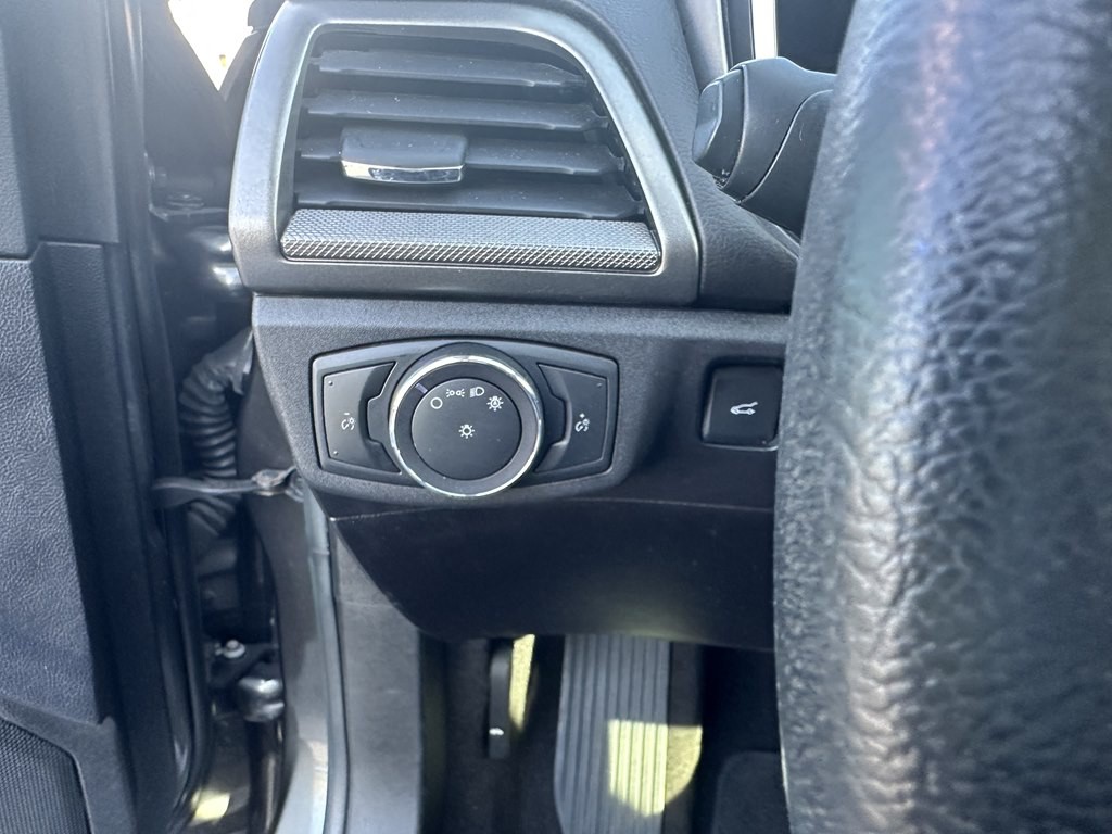 2020 Ford Fusion Image 17