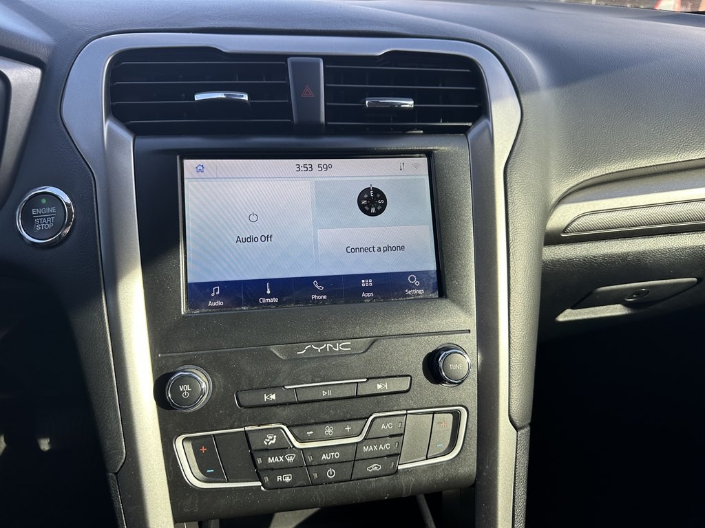 2020 Ford Fusion Image 22
