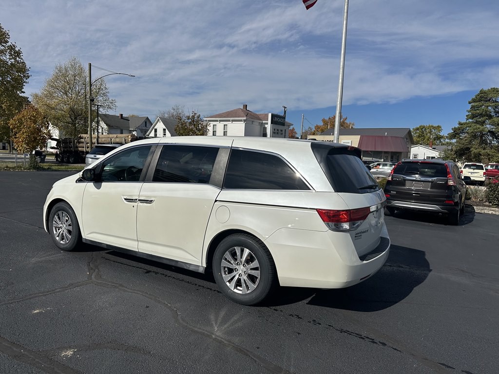 2014 Honda Odyssey Image 3