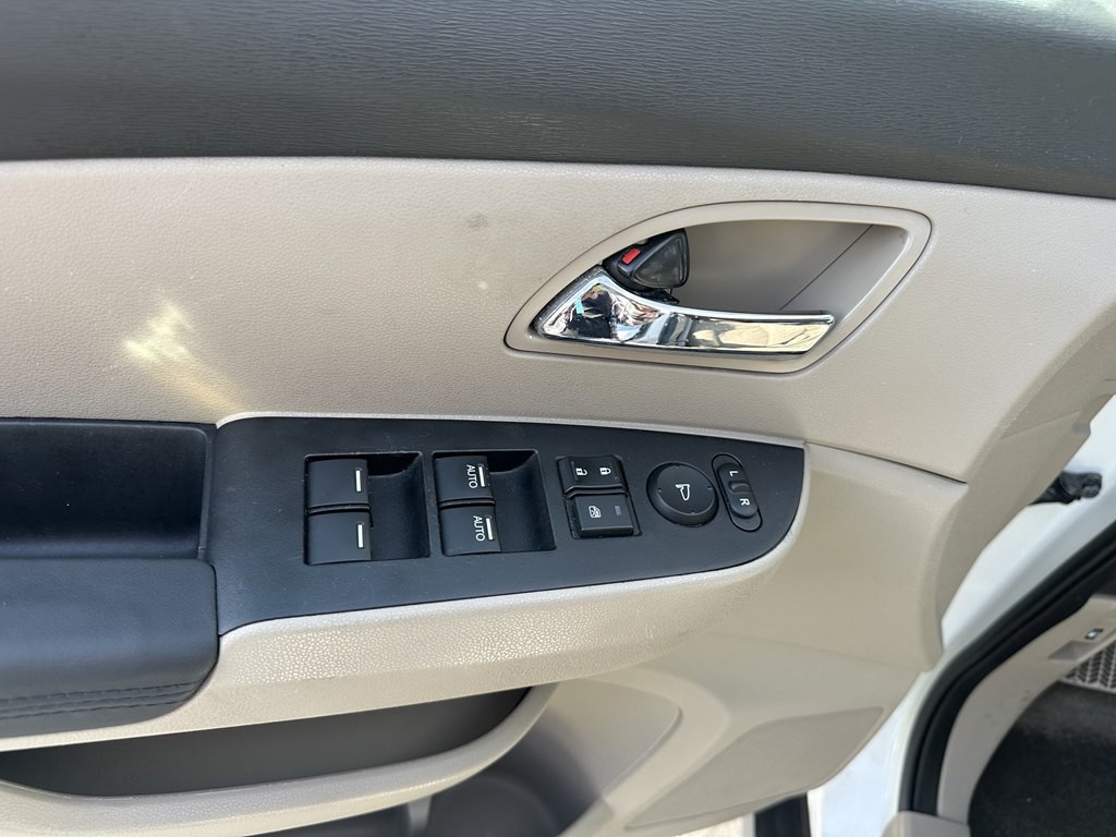 2014 Honda Odyssey Image 15