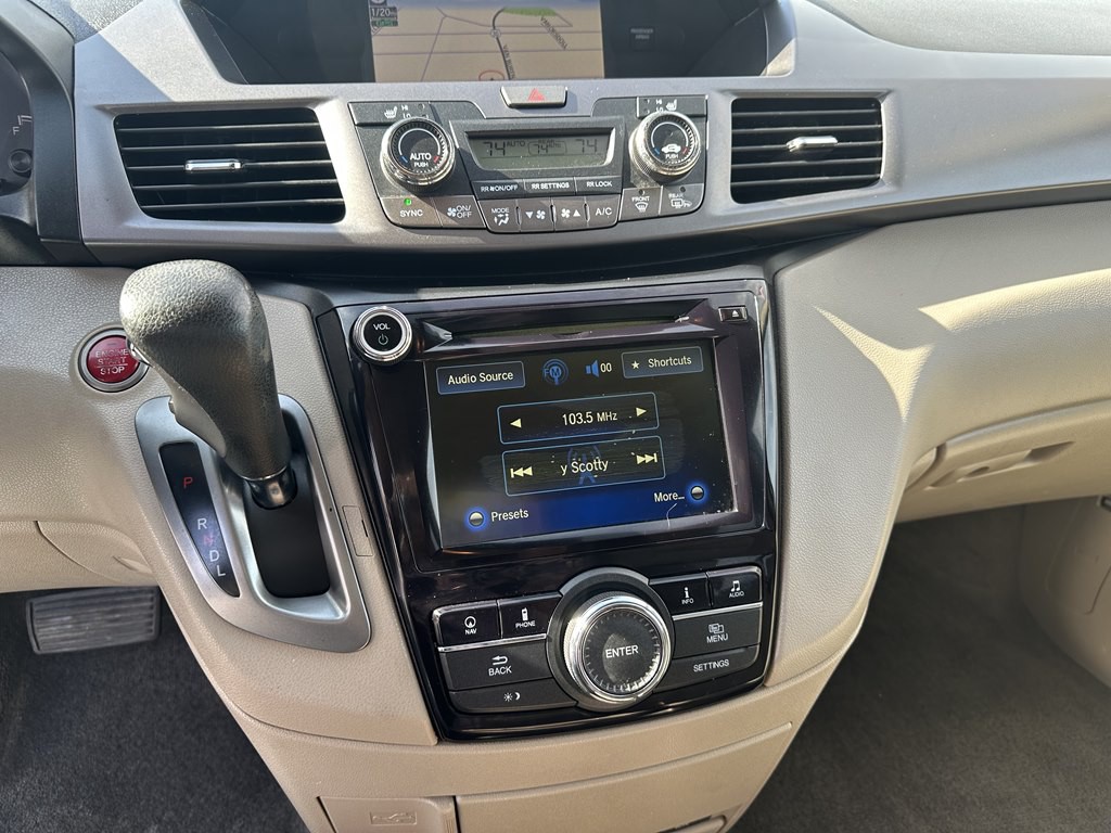 2014 Honda Odyssey Image 26