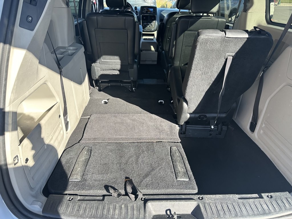 2017 Dodge Grand Caravan Image 11