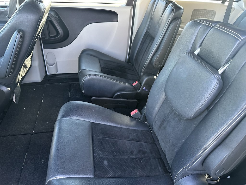 2017 Dodge Grand Caravan Image 28