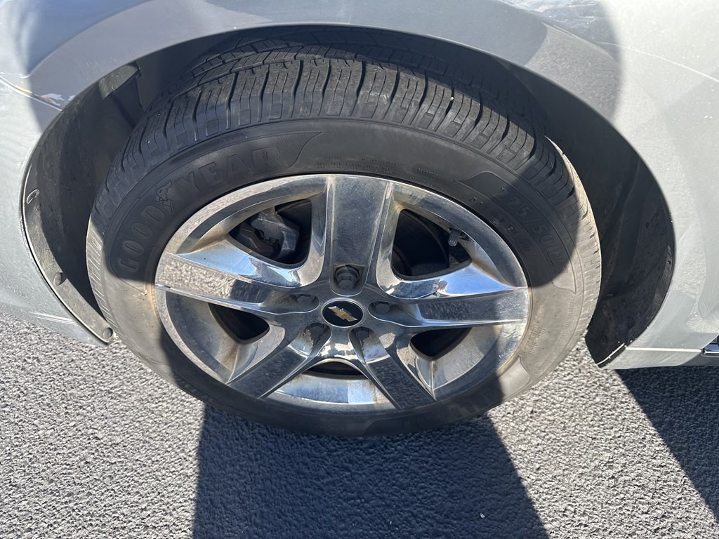 2008 Chevrolet Malibu Image 11