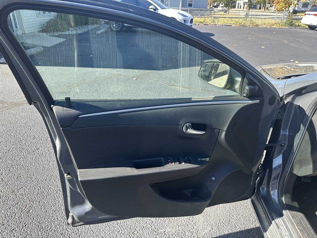 2008 Chevrolet Malibu Image 13