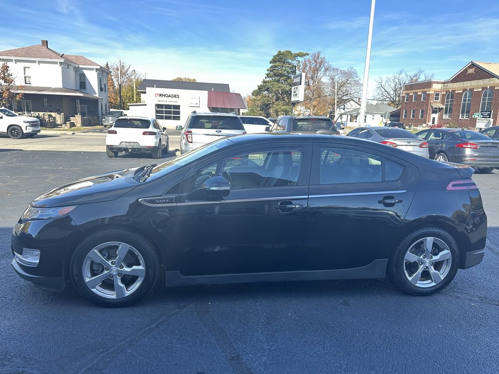2015 Chevrolet Volt Image 2