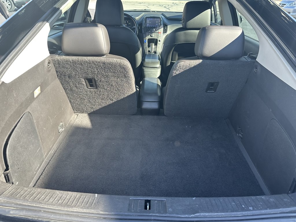 2015 Chevrolet Volt Image 10